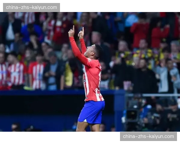 战术复盘：多特蒙德高位压迫如何成功绞杀马竞的出球体系